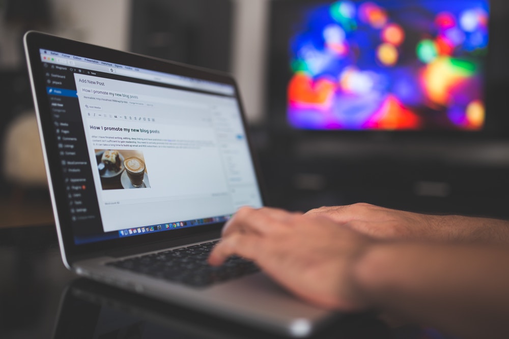 Blogging cms